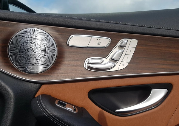 Mercedes-Benz GLC cena 188888 przebieg: 53400, rok produkcji 2019 z Biała Podlaska małe 704